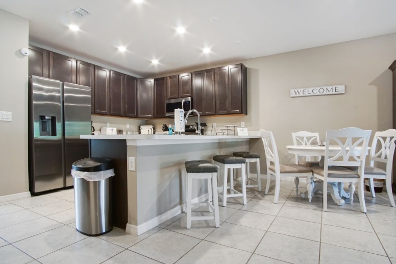 Townhome available for rent in Kissimmee!