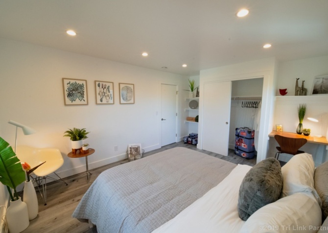 Houses Near 14 Bedroom Community Home in the Heart of Berkeley-ROOM FOR RENT