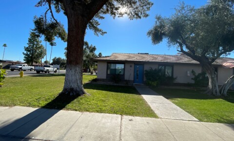 Houses Near Carsten Institute of Cosmetology 2 bedroom 1 bath in Boutique property! for Carsten Institute of Cosmetology Students in Tempe, AZ