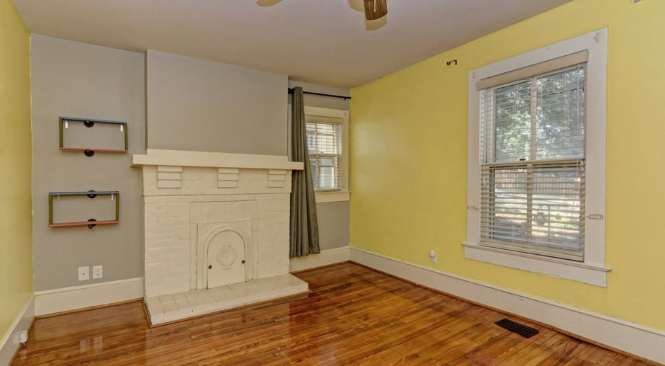 Charming Home in Historic Dilworth Home, 2BR/2BA w/Front Porch