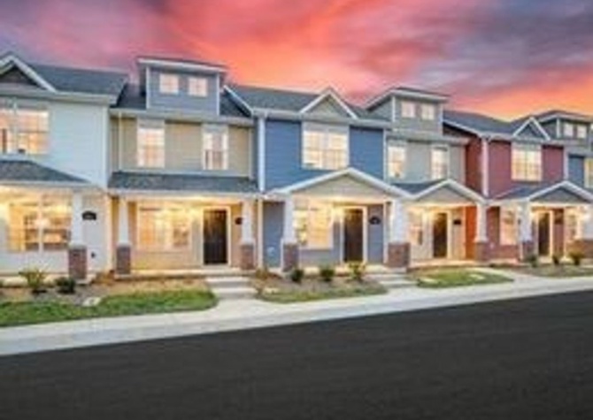 Houses Near Brand New Construction- $700 off FIRST MONTH'S RENT MOVE IN SPECIAL