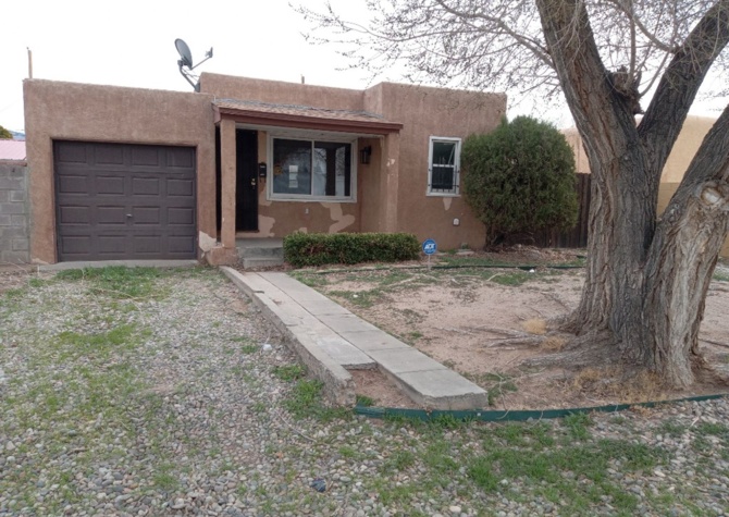 Houses Near Cozy 2-Bedroom 1 Bathroom Home in NE ABQ! Showings Available!! Immediate Move In!