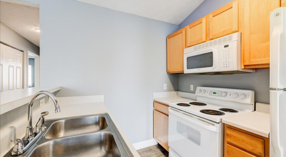 2 bedroom 2 bath $1279-1319.00/mo***Evansville, IN*** Pet Friendly**Cathedral Ceilings