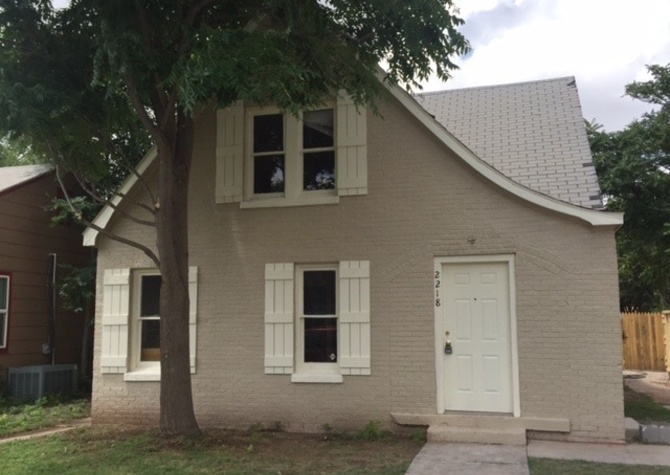 Houses Near PRE-LEASING FOR AUGUST 1ST! Walking Distance to Texas Tech, 4 or 5 bedrooms/ 2 baths