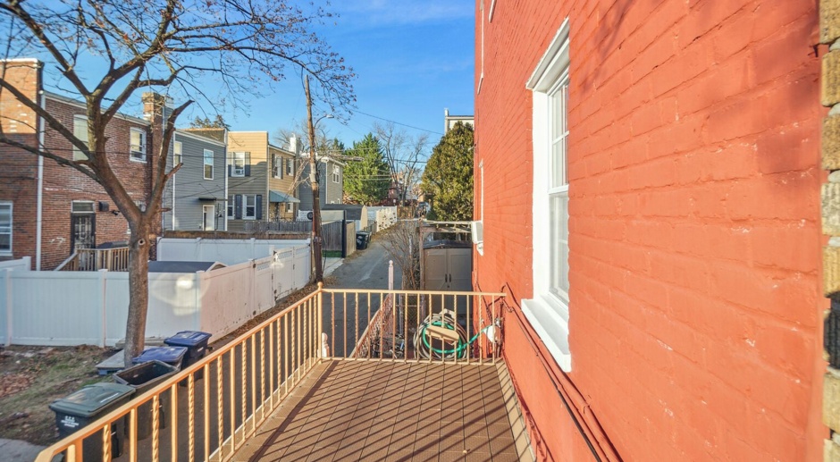  Newly updated 2Bd/1Bth end-unit rowhome nestled on a quiet street in the Brightwood community!