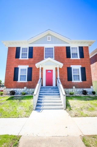 *~LARGEST 4 bed 4 bath, Walk to MSU, Will NOT Last Long!!~**