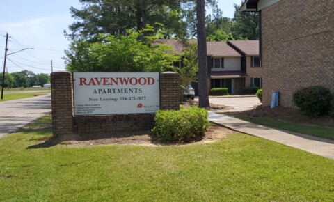 Apartments Near Concordia Selma Ravenwood Townhomes for Concordia College Selma Students in Selma, AL