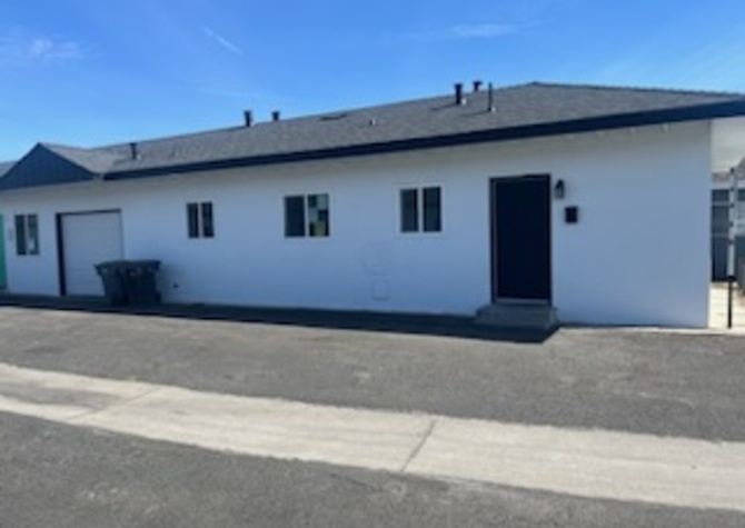 Houses Near 2 Bedrooms/1 Bathroom-NOW AVAILABLE