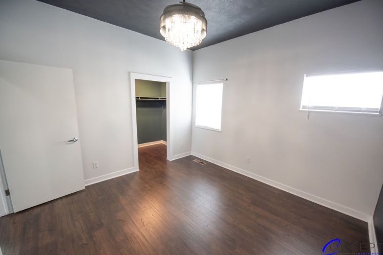 HALF OFF ONE MONTH for This Sleek & Modern 2 bedroom 1.5 bathroom condo home in Amazing Downtown Location! PET FRIENDLY!
