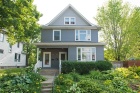 Charming Upper Unit Duplex- near Cherokee Park and Downtown