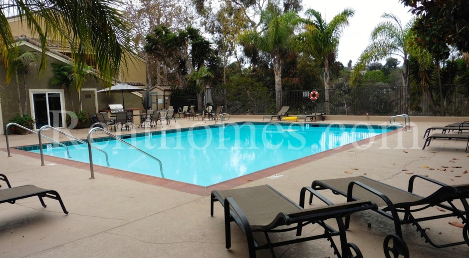 La Jolla, 8430 Via Mallorca #110, Granite Counters, Community Pool and Spa, Near UCSD!
