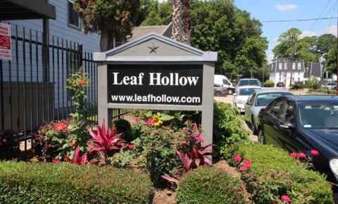 Apartments Near UH Leaf Hollow Apartments & Townhomes - Luxury Living in the hart of Spring Branch for University of Houston Students in Houston, TX