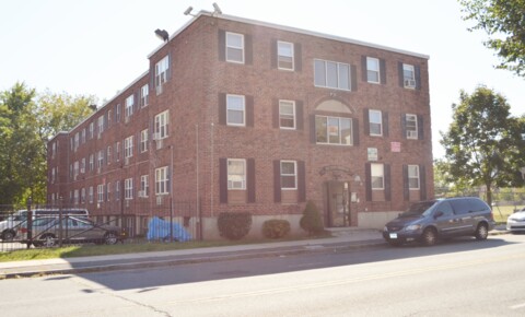 Apartments Near Hartford 322 Hudson St / Luca Investments LLC for Hartford Students in Hartford, CT