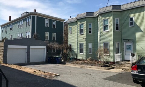 Apartments Near ENC 12 Craigie Terrace for Eastern Nazarene College Students in Quincy, MA