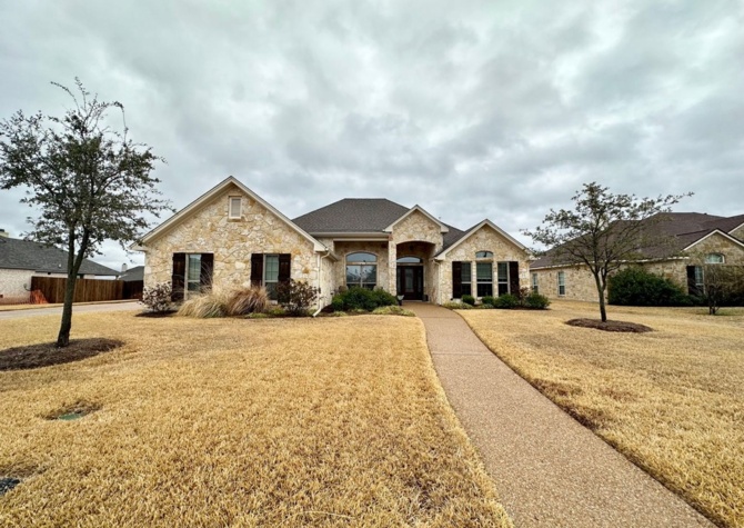 Houses Near Beautiful 4/2 and a half in Midway ISD!