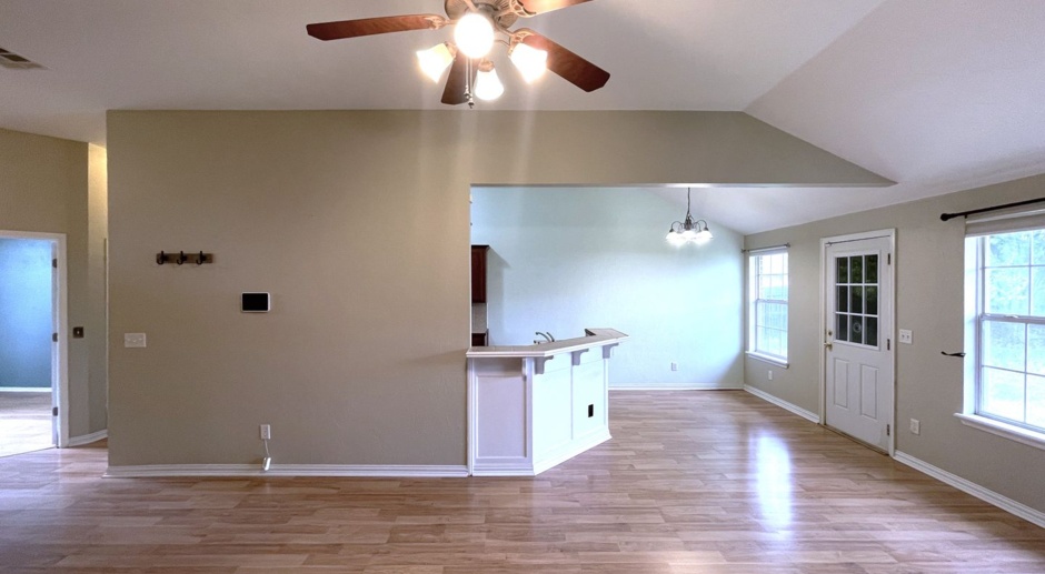 Welcome to this charming single-family home located in the heart of Oklahoma City!