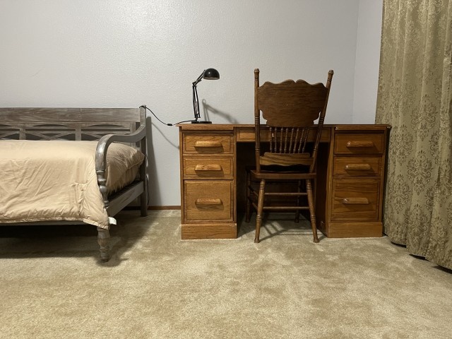 $750 Fabulous Room for Rent in West Davis, CA.  Available from 6/1/2021 to 8/31/2021. The room is also available for the 2021-2022 School Year. 
