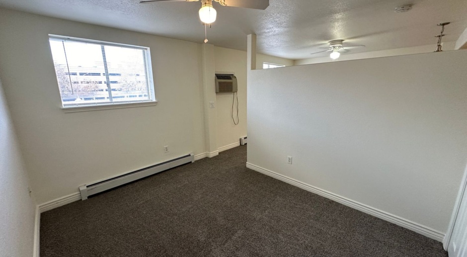 LOCATION LOCATION!! 1-bed, 1-bath condo located in City Park west, between Uptown and City Park!