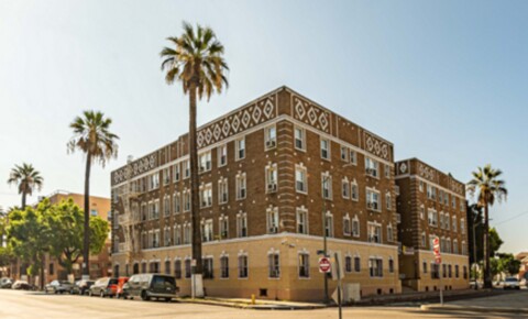 Apartments Near WMU 1200 S. Hoover Street for World Mission University Students in Los Angeles, CA