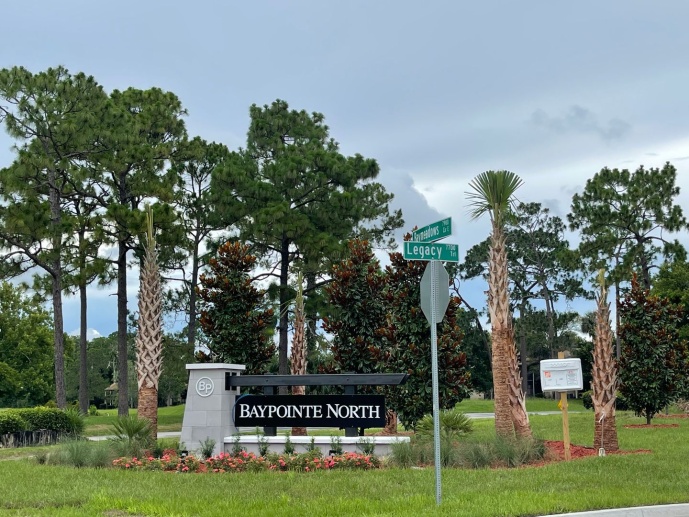 New Construction Town Home in the NEW community on Baymeadows & Southside, Baypointe!!