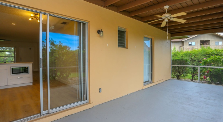 ***PALM RIVER***NORTH NAPLES VILLA***UPDATED INTERIOR WITH LARGE OPEN CONCEPT***COCOHATCHEE MANOR***