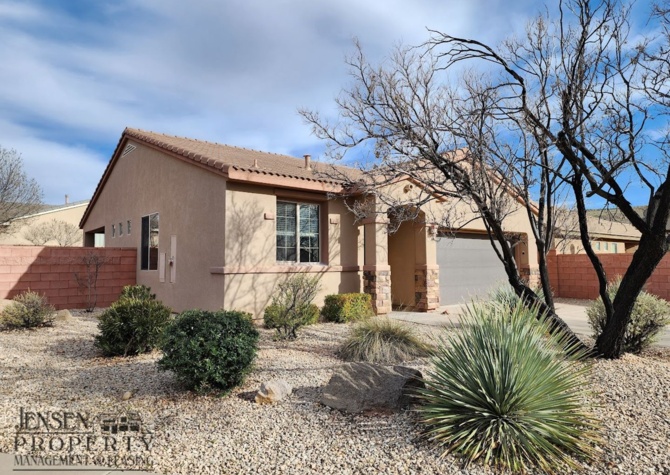 Houses Near Three Bedroom Home in Coral Canyon