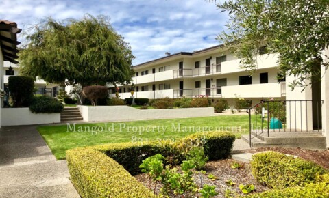 Houses Near Monterey Peninsula College Spacious Condo Located At Ocean Forest Condominiums ALL UTILITIES INCLUDED- Access to Pool, Sauna, Recreational Room, BBQ are and more!! for Monterey Peninsula College Students in Monterey, CA
