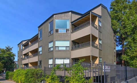 Apartments Near LCC Hess Apartments  for Lane Community College Students in Eugene, OR