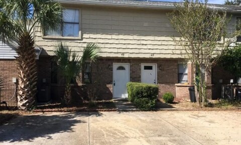 Houses Near NWF State Close to Eglin Air Force Base!  for Northwest Florida State College Students in Niceville, FL