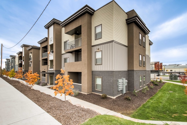 Clearfield Station Apartments