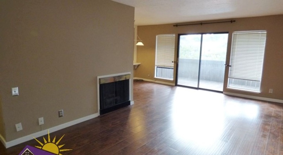 MOVE IN NOW! Second Floor 1 Bed 1 Bath 760 Sq. Ft. Timberlake Condo in the Arden Area