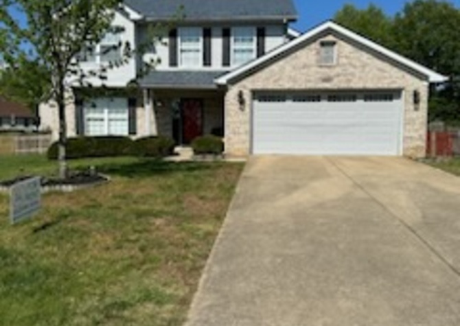 Houses Near $2345/mo 4bd 2.5ba home in great location