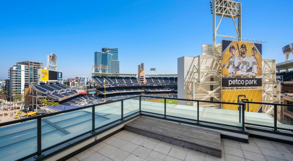 Stunning Legend Condo with Huge Patio Looking into Home Plate!